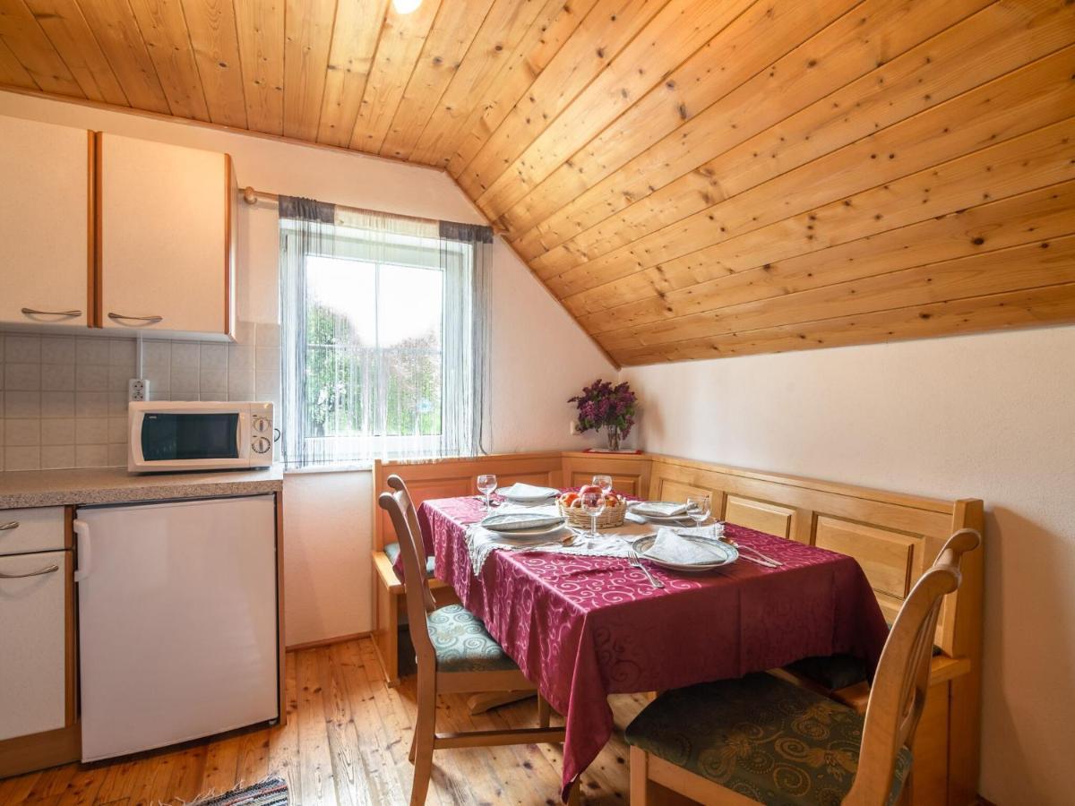 Holiday Home In Sankt Andrae Near Lake Klopeiner Reisberg Kültér fotó